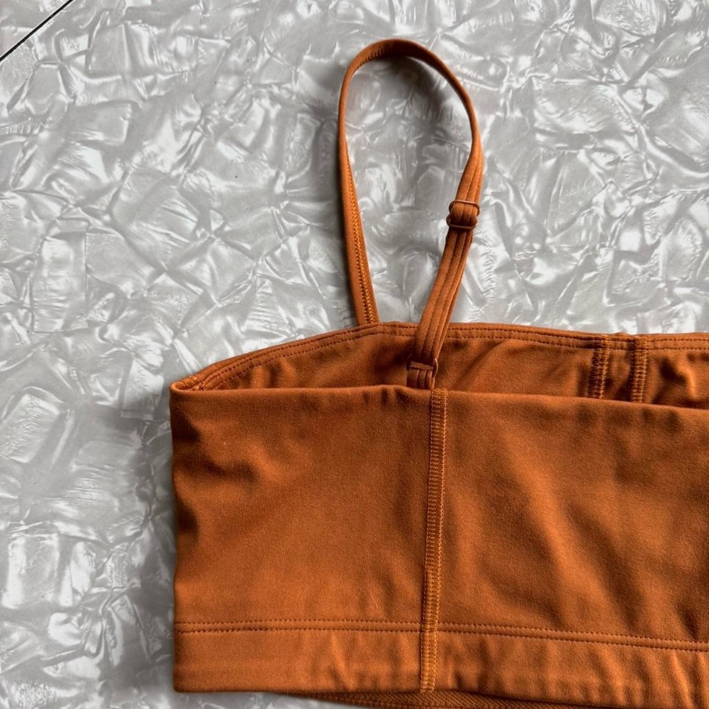 Gymshark Bandeau Sports Bra in Nutmeg Brown, size Medium - Picture 5 of 7